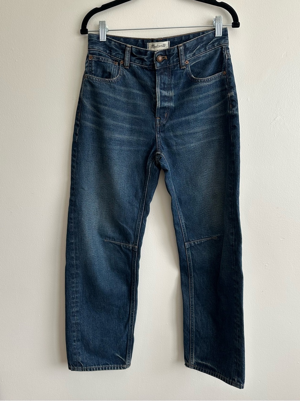 Madewell The Darted Barrel-Leg Jeans